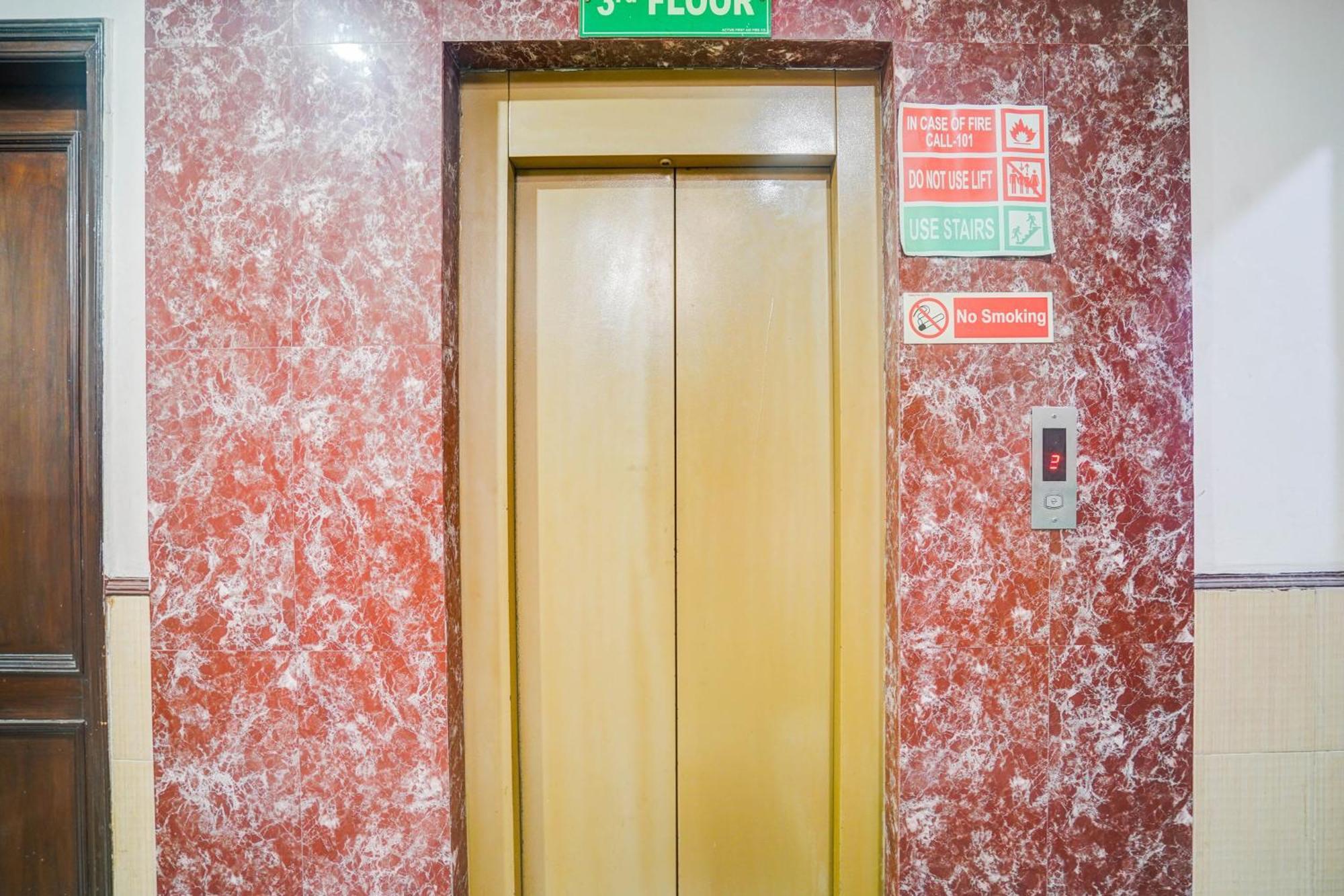 Fabhotel De Gold 新德里 外观 照片
